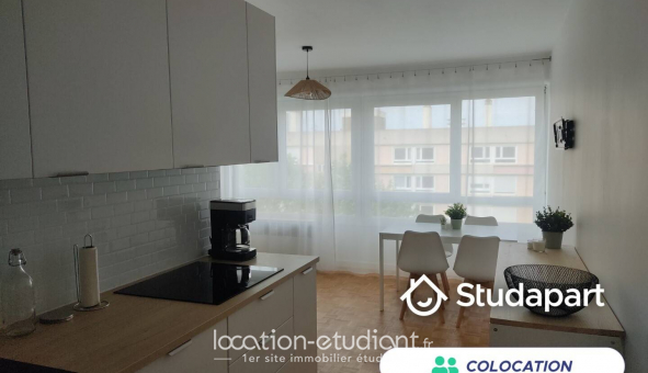 Colocation étudiante Chambre dans une colocation de 10m2
