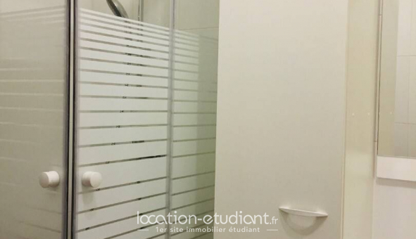 Colocation �tudiante Chambre dans une colocation de 16m2