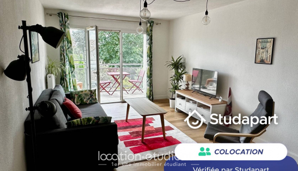 Colocation étudiante Chambre dans une colocation de 10m2