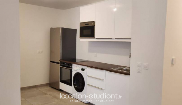 Colocation étudiante Studio à Puteaux (92800)