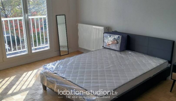 Colocation tudiante Chambre dans une colocation de 16m2