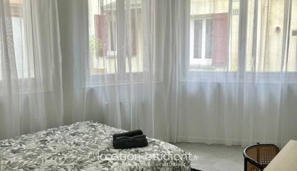 Colocation tudiante Chambre dans une colocation de 12m2