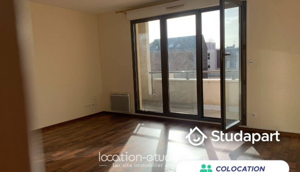 Colocation �tudiante Chambre dans une colocation de 10m2