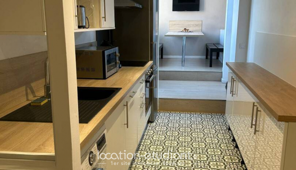 Colocation �tudiante Chambre dans une colocation de 14m2