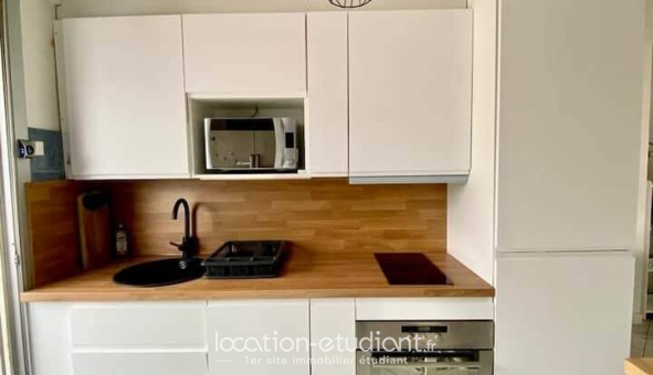 Colocation tudiante Studio à Saint Martin d'Hres (38400)