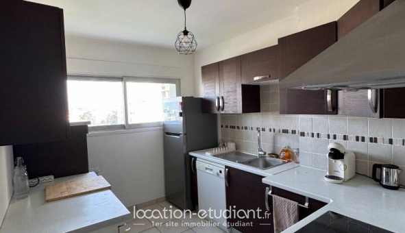 Colocation �tudiante Studio &agrave; Saint Priest (69800)