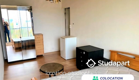 Colocation tudiante Chambre dans une colocation de 11m2