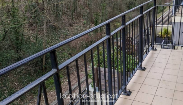 Colocation tudiante Studio à Suresnes (92150)
