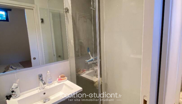 Colocation �tudiante Studio &agrave; Suresnes (92150)