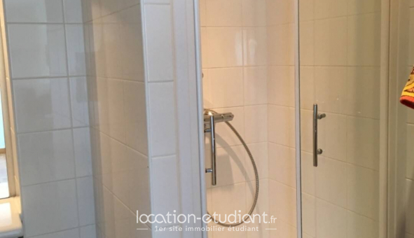 Colocation tudiante Studio à Suresnes (92150)