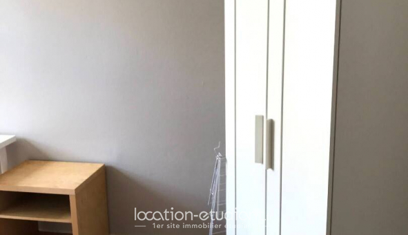 Colocation tudiante Studio à Suresnes (92150)