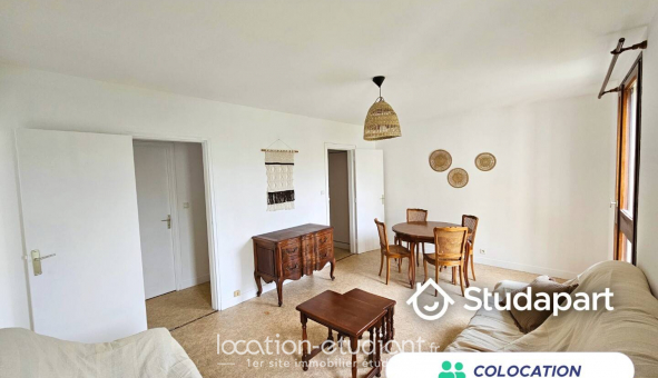 Colocation étudiante Chambre dans une colocation de 10m2