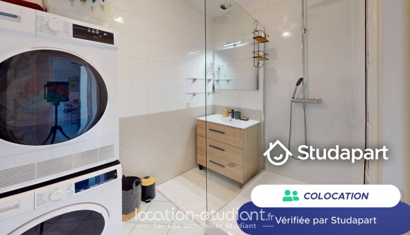 Colocation tudiante Studio à Toulon (83200)