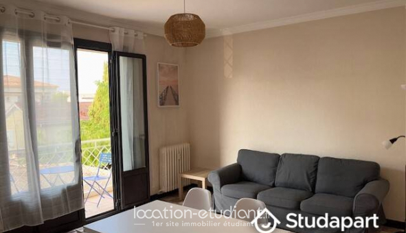 Colocation tudiante Chambre dans une colocation de 12m2