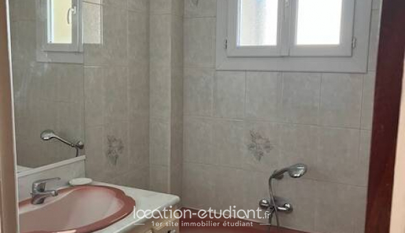 Colocation tudiante Studio à Toulon (83200)
