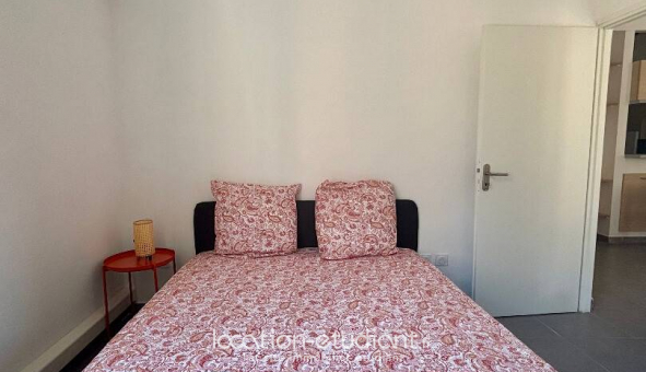 Colocation tudiante Studio à Toulon (83200)
