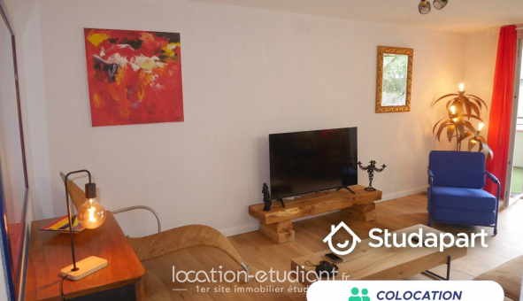 Colocation étudiante Chambre dans une colocation de 12m2