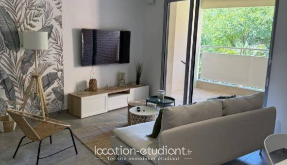 Colocation étudiante Chambre dans une colocation de 9m2