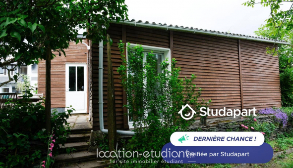 Colocation �tudiante Studio &agrave; Tr�laz� (49800)