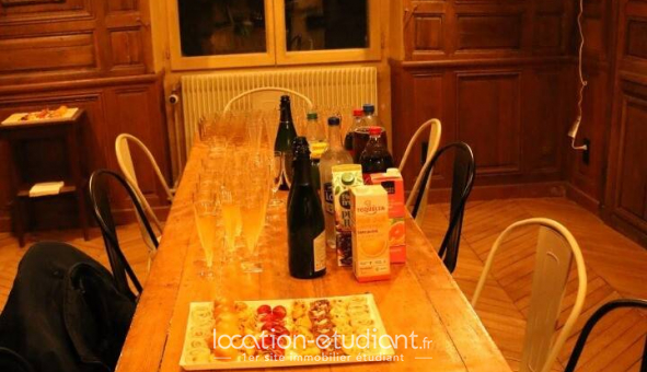 Colocation �tudiante Studio &agrave; Vauhallan (91430)