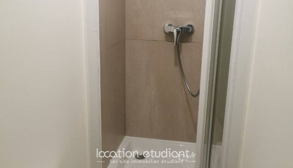 Colocation �tudiante Studio &agrave; Vaulx en Velin (69120)
