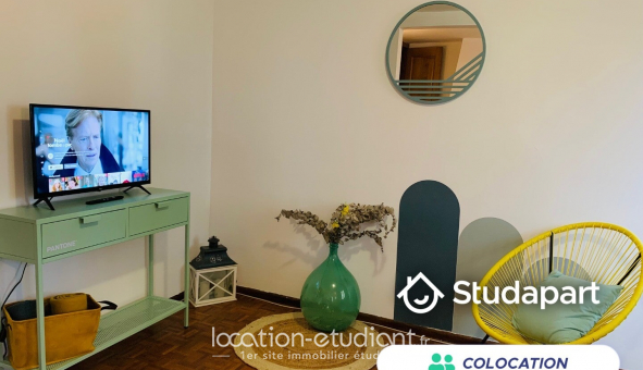 Colocation �tudiante Studio &agrave; Vaur�al (95490)