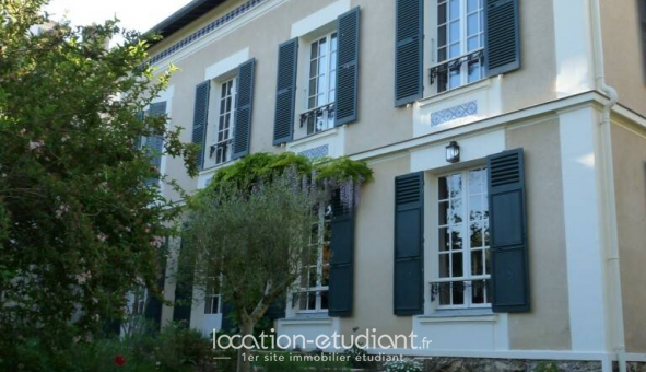 Colocation tudiante Studio à Ville d'Avray (92410)