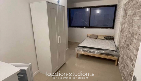 Colocation étudiante Chambre dans une colocation de 12m2