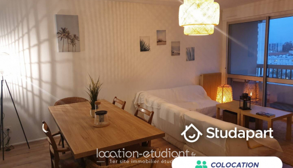 Colocation tudiante Chambre dans une colocation de 11m2
