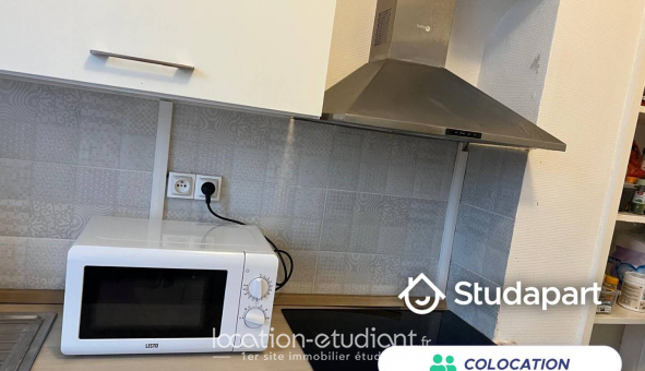 Colocation �tudiante Chambre dans une colocation de 16m2