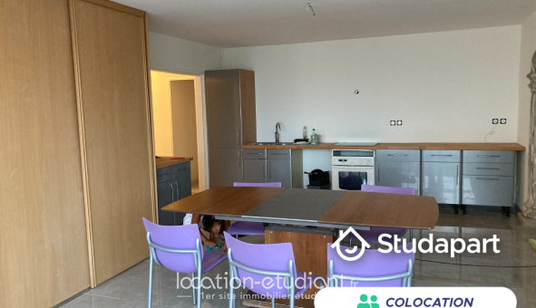 Colocation étudiante T5 &agrave; Villeurbanne (69100)