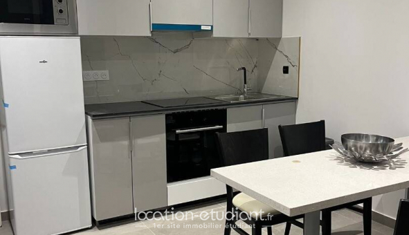 Colocation tudiante Studio à Vitry sur Seine (94400)