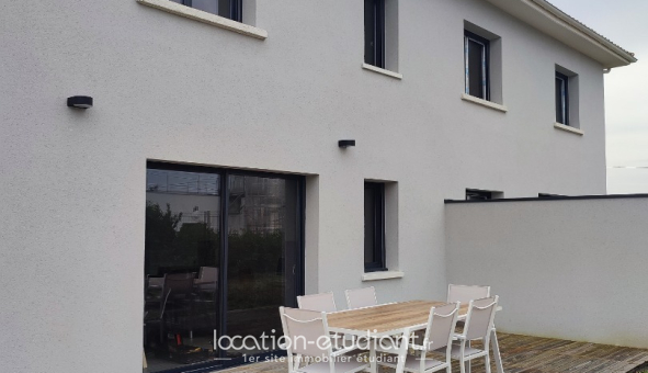 Colocation étudiante Studio &agrave; Ambarès et Lagrave (33440)
