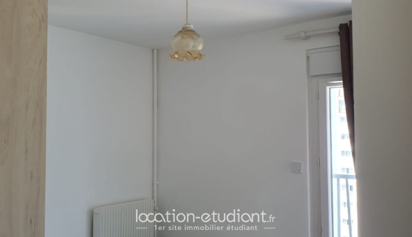 Colocation étudiante Studio &agrave; Antony (92160)