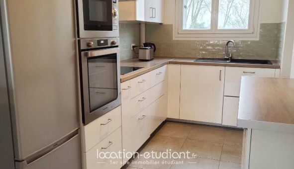Colocation étudiante Studio &agrave; Bois d'Arcy (78390)