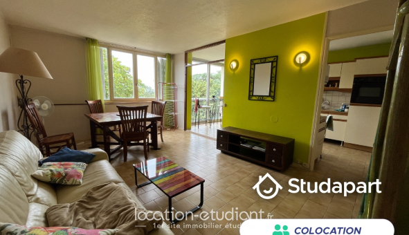 Colocation étudiante Studio &agrave; Bron (69500)