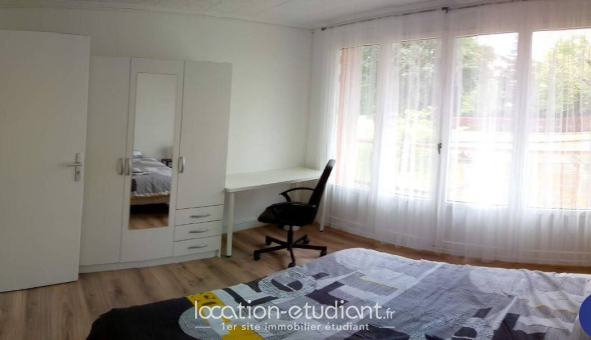 Colocation étudiante Studio &agrave; Bron (69500)