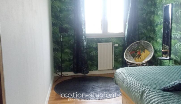 Colocation étudiante Studio &agrave; Bussy Saint Georges (77600)