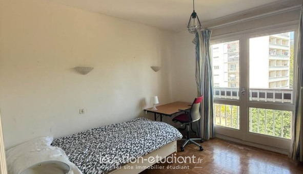 Colocation étudiante Studio &agrave; Chambéry (73000)