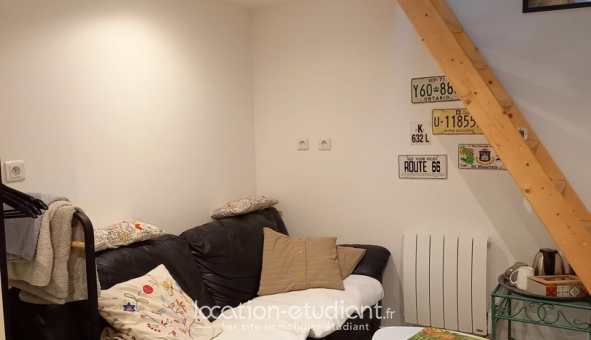 Colocation étudiante Studio &agrave; Cheval Blanc (84460)
