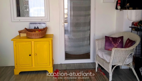 Colocation étudiante Studio &agrave; Cheval Blanc (84460)