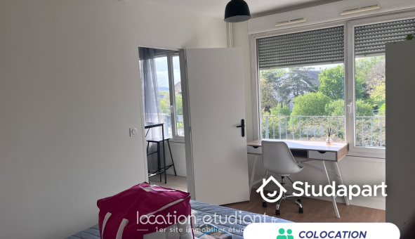 Colocation étudiante Studio &agrave; Chilly Mazarin (91380)
