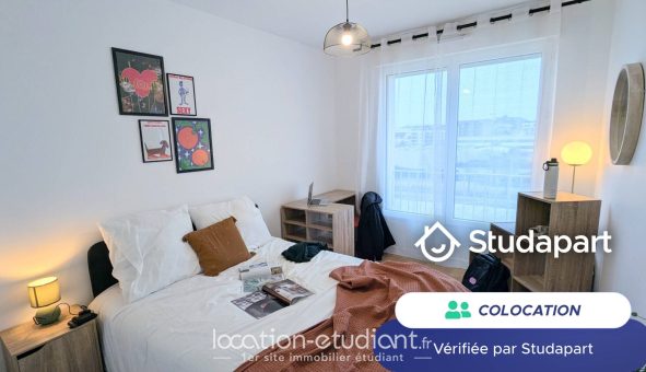 Colocation étudiante Studio &agrave; Clichy (92110)
