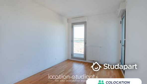 Colocation étudiante Studio &agrave; Colombes (92700)