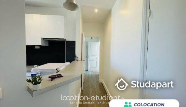 Colocation étudiante Studio &agrave; Courbevoie (92400)