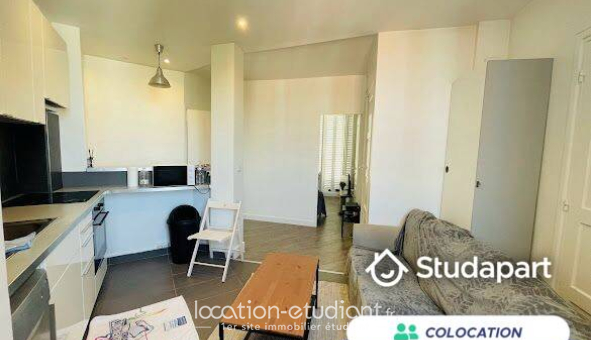 Colocation étudiante Studio &agrave; Courbevoie (92400)