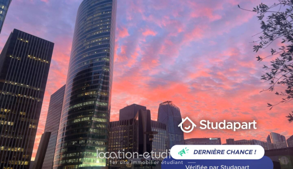 Colocation étudiante Studio &agrave; Courbevoie (92400)