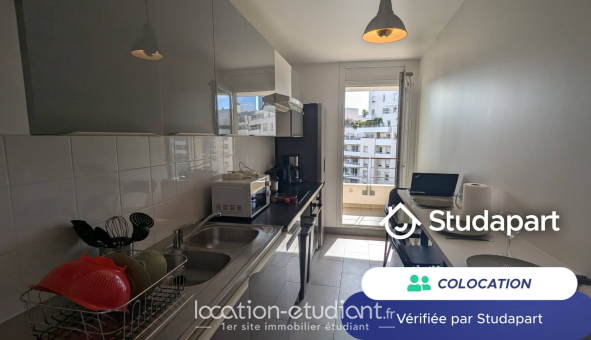 Colocation étudiante Studio &agrave; Courbevoie (92400)