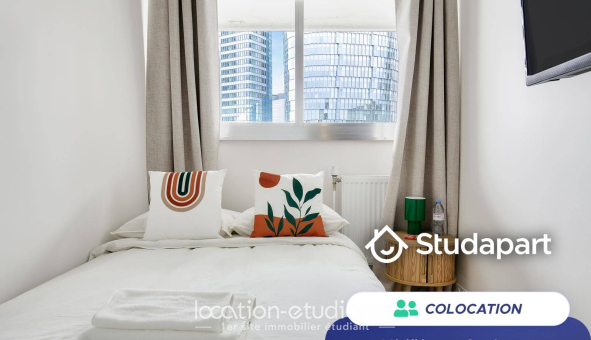 Colocation étudiante Studio &agrave; Courbevoie (92400)