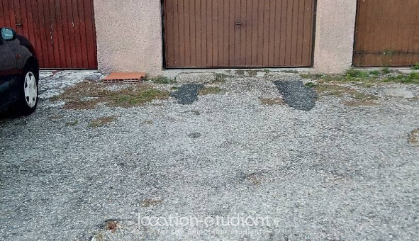 Colocation étudiante Studio &agrave; Décines Charpieu (69150)